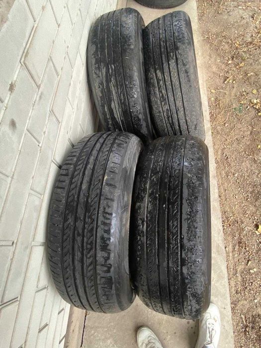 NEXEN Roadian 581 235/60 R18 103
