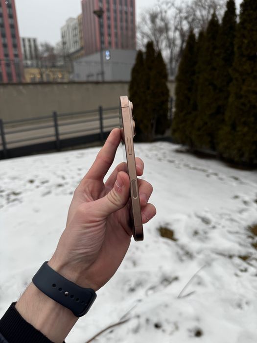 Телефон iPhone 16 Pro 512GB 90% Айфон 16 Про 512ГБ 90%