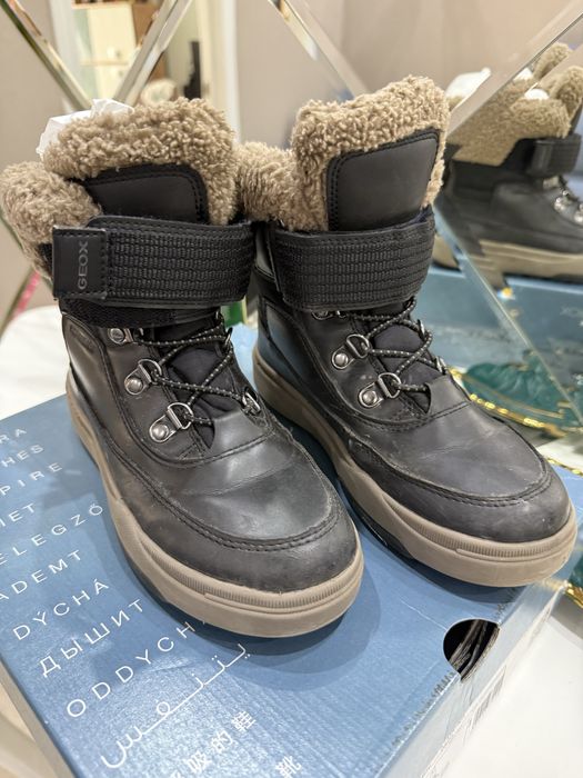 Сапоги Geox на узкую ногу 33 размер