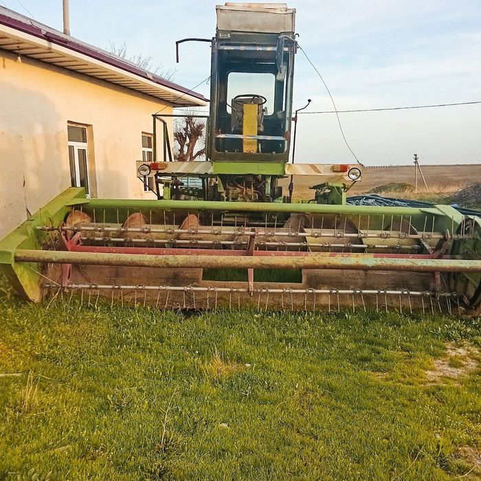 Beda uradigan traktor sotiladi.