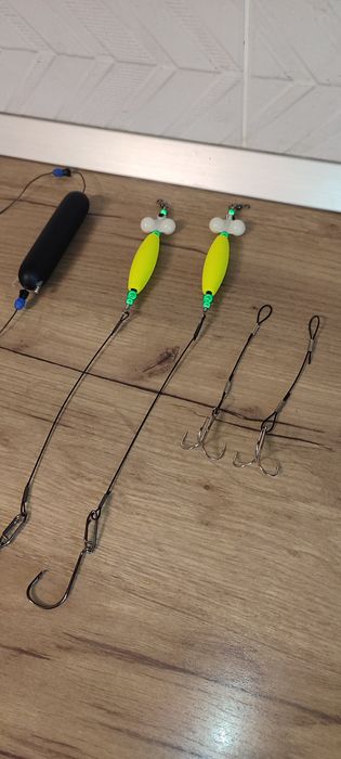 Monturi profesioniste somn cu flotor si ancore cu fir din kevlar