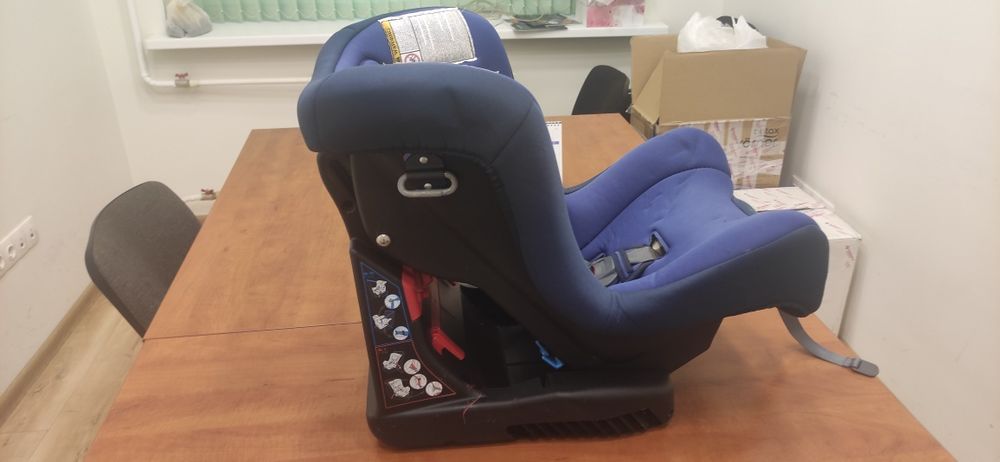Детское автокресло chicco