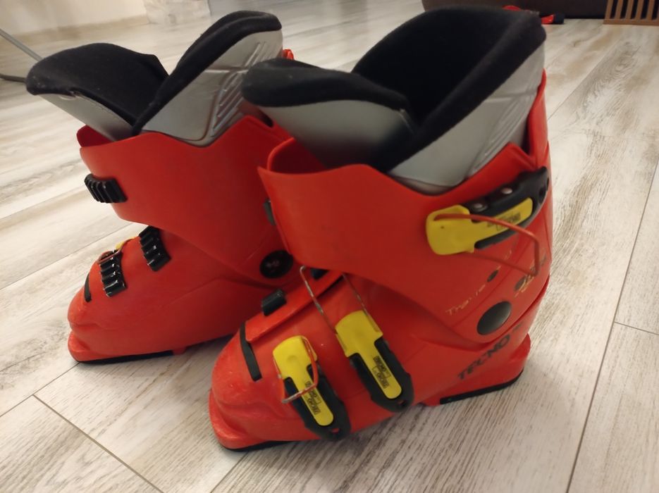 Skiuri copii 120cm și Clăpari ski 260mm