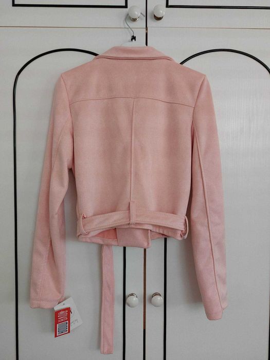 Велурено розово яке