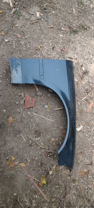 Продавам останали части от БМВ е36 компакт