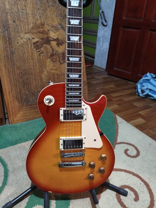 Blitz by Aria Pro II Les Paul Leopard