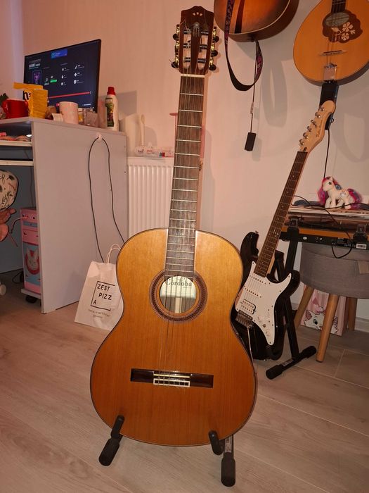 Vând chitară clasică Cordoba C7 CD Iberia – originală