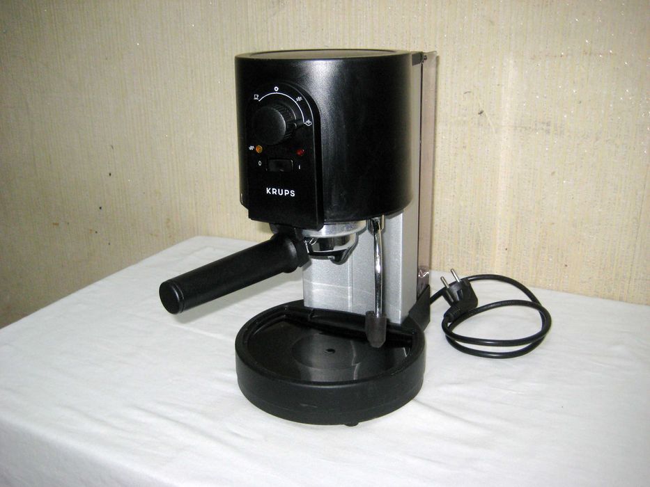 Кофе машинка KRUPS оригинал (made in France) отличном рабочим состояни