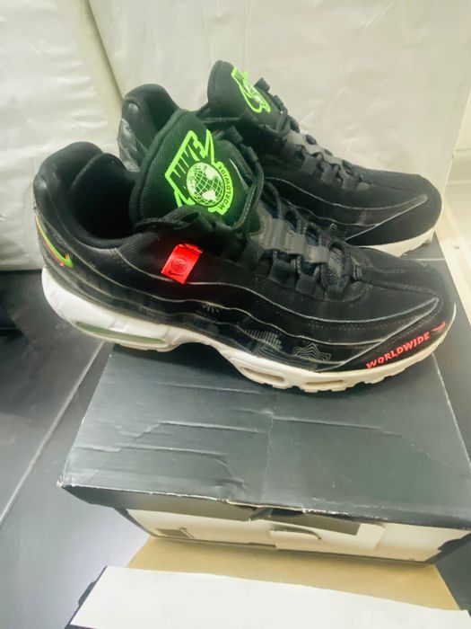 Кроссовки Nike