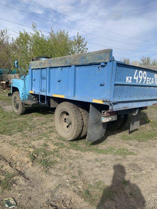 Продам бортовой Газ-52