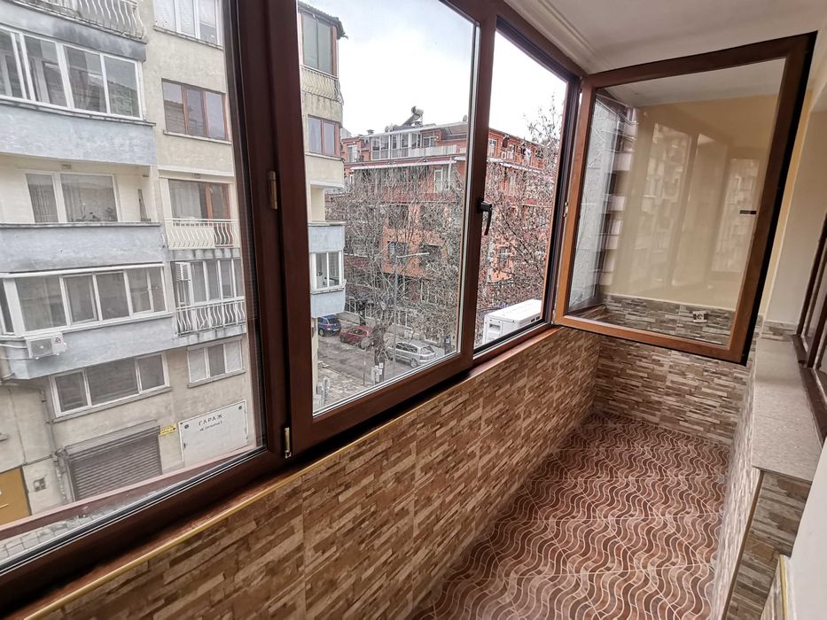 Дава се под наем Двустаен апартамент в Бургас, Възраждане - 78 кв.м за 200 € - Снимка #14