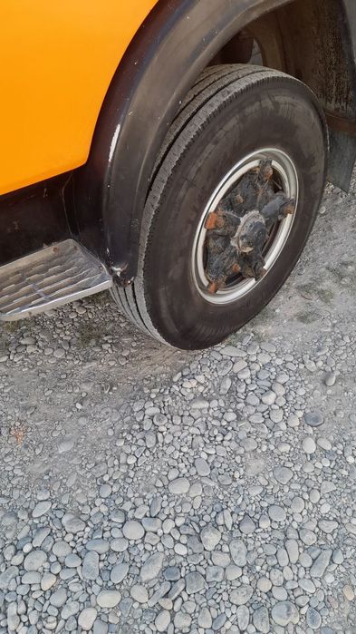 Kamaz samosval sotiladi