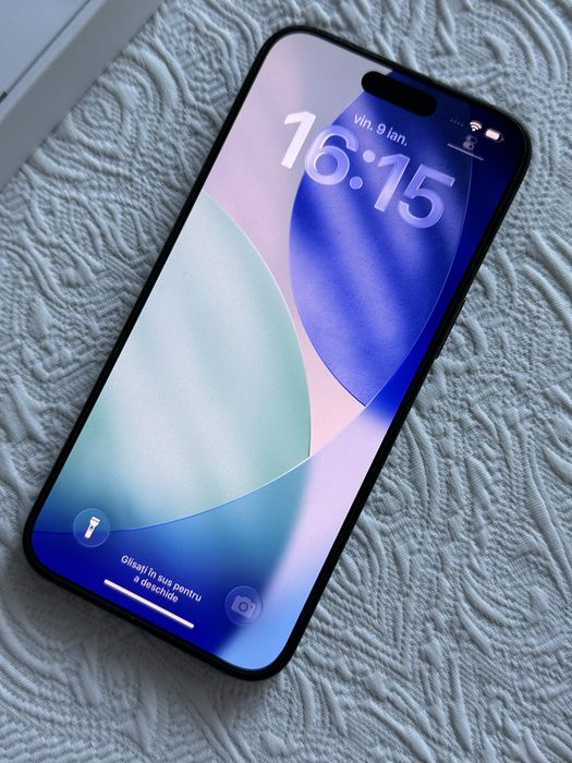 apple iphone 15  Pro Max black 92 baterie