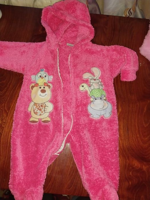 Продам вещи детские