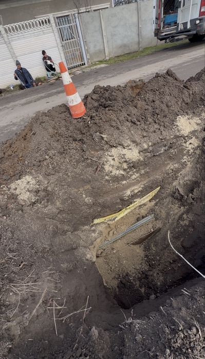 Subtraversare drumuri asfaltate sosele bransament apa curent electric gaz canal etc
