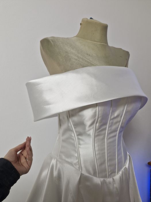 Rochie mireasa pe comanda