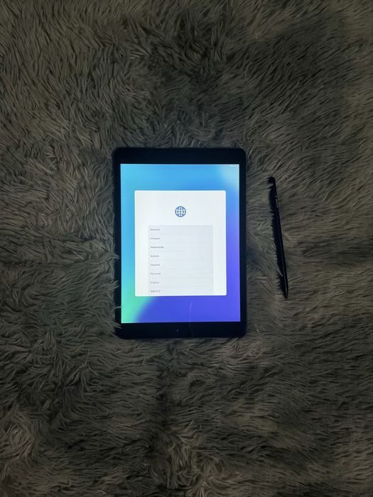 iPad gen 9 în stare foarte bună – gata de utilizare!