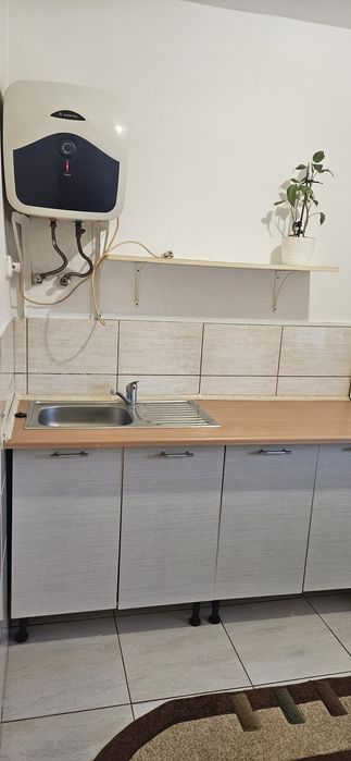 Apartamenr 1 camera 20mp ,aproape de spital si UMF