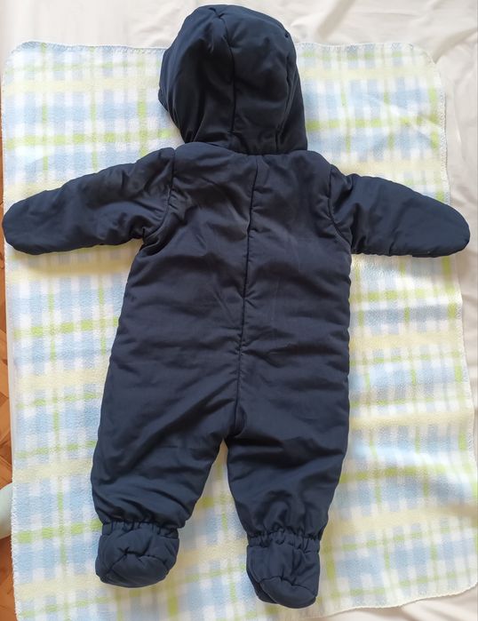 Космонавт за бебе