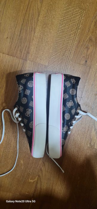 Sneakers Guess, mar 37, st impecabila