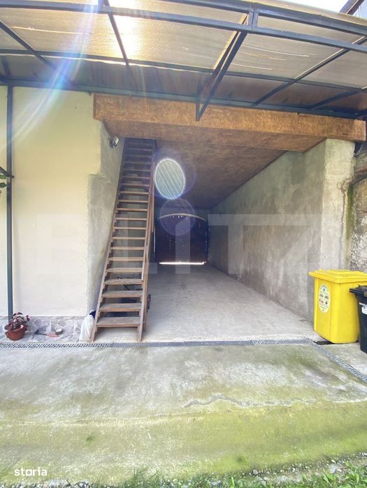 Casa de vanzare, 3 camere, 150 mp, 3.687 mp teren - Livezile
