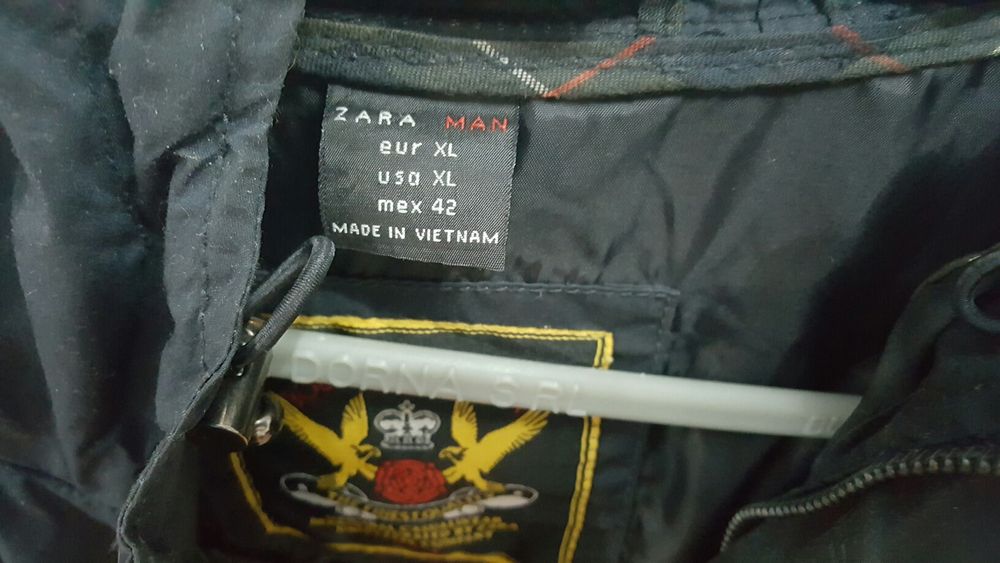 Geaca Zara impermeabila