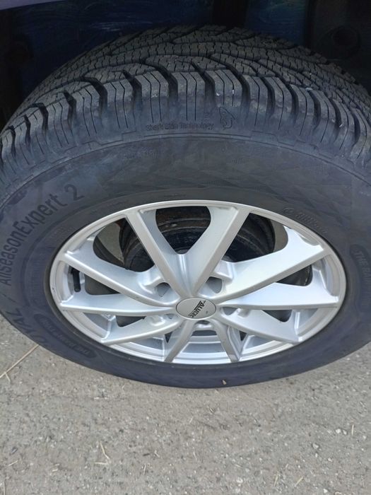 Dacia duster 1.2 benzina an 2017 km 130000