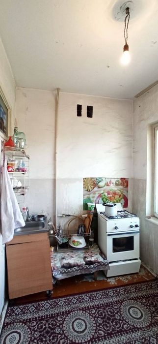 Qoraqamish 1 xona 300