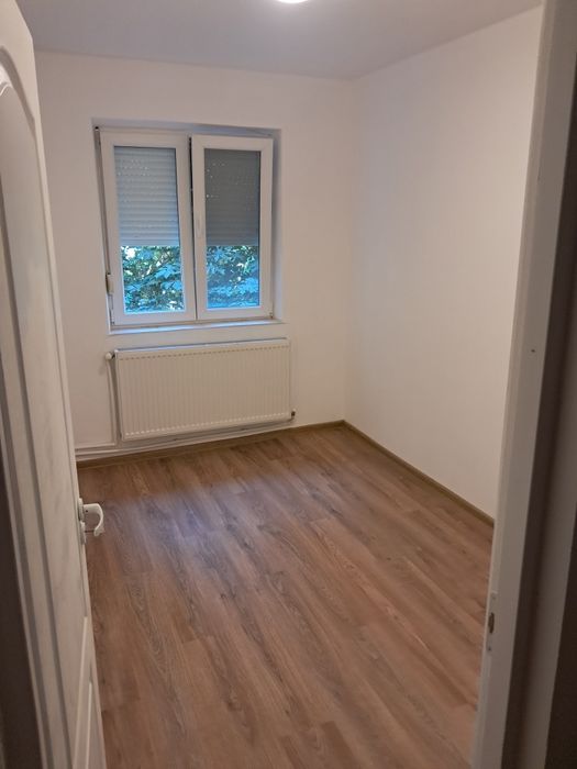 Apartament cu 3 camere