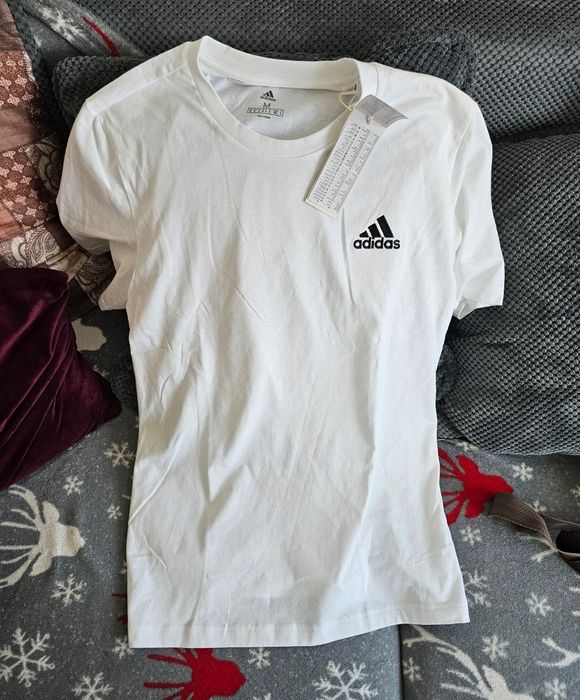 Tricou bărbătesc adidas alb marime M nou