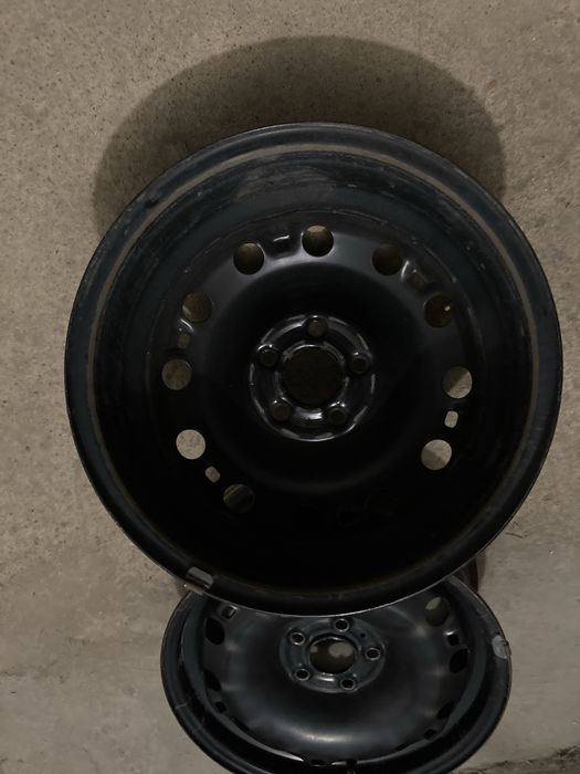 Продам штампованные диски R15