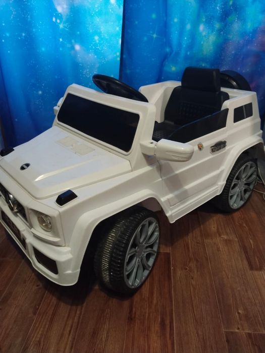Продам детскую машинку и велосипед