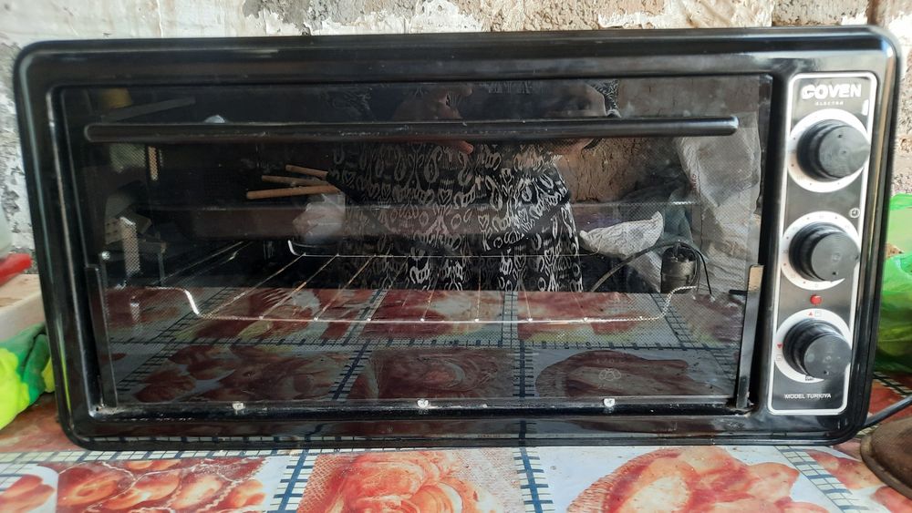 Mikrotolqinli pech