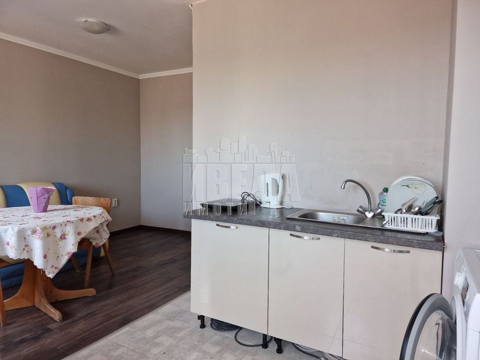 Продава се Четиристаен апартамент в Варна, Левски - 90 кв.м за 2778 €/кв.м - Снимка #8