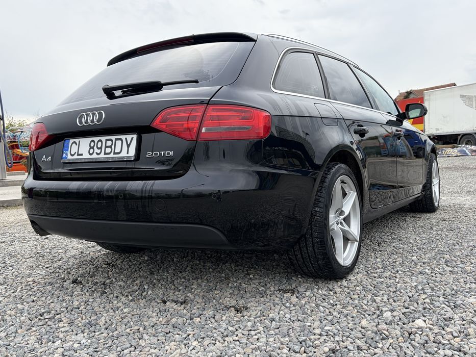 Se vinde Audi A4 B8 2010 (11/2009)