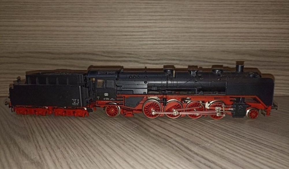 Locomotiva BR41 marklin roți izolate