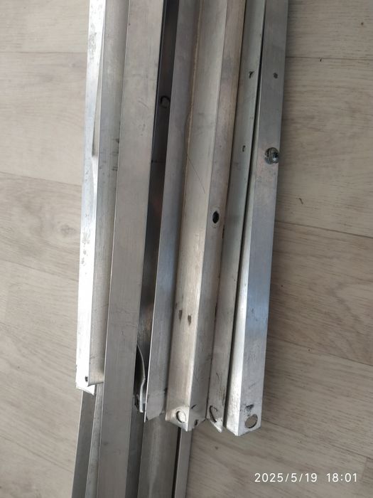 Продам алюминиевые уголки б.у