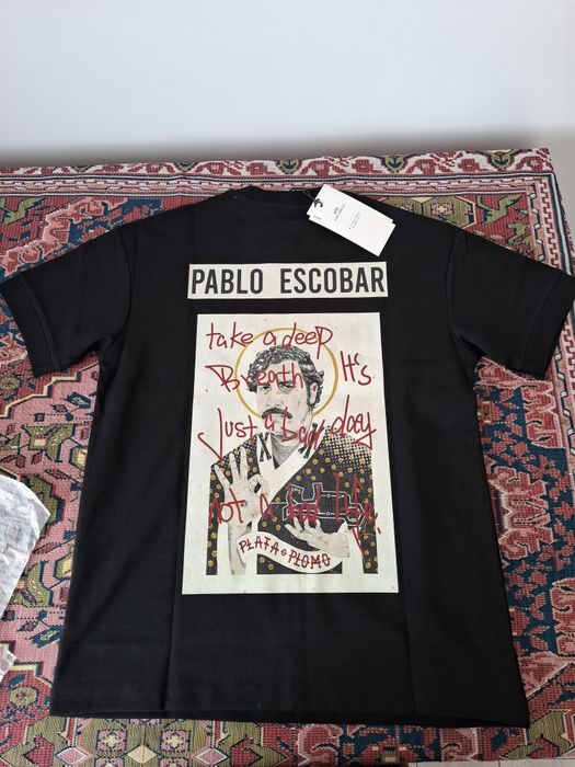 Tricou cu imprimeu Pablo Escobar