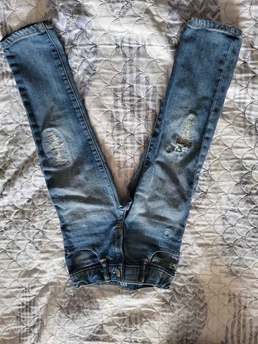 Комплект панталони и блузи 4 г