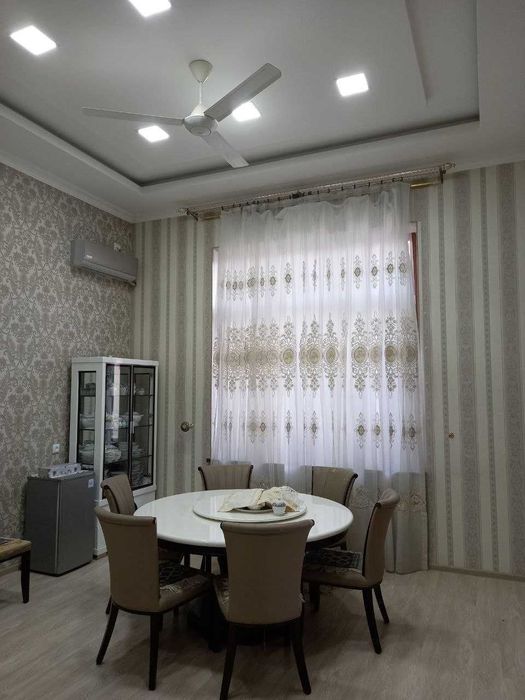 Yunusobod Registon Mahalla 6 sotix 10 ta xona