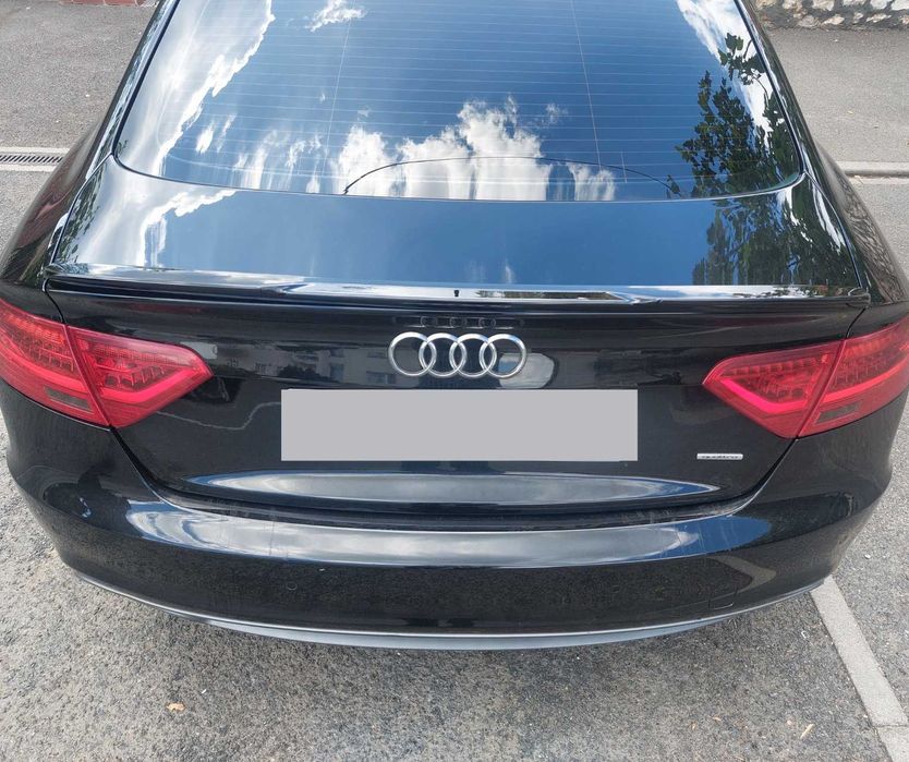 Eleron Audi A5 Sportback 8T M4 Style - Negru Lucios