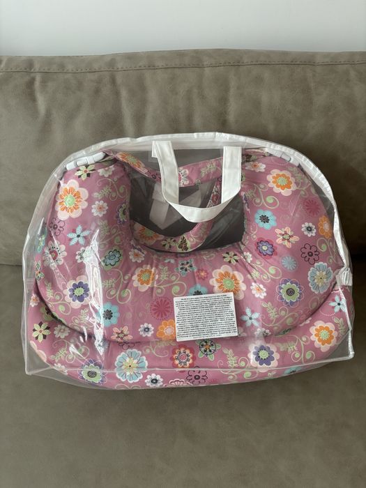 Perna alaptat chicco boppy