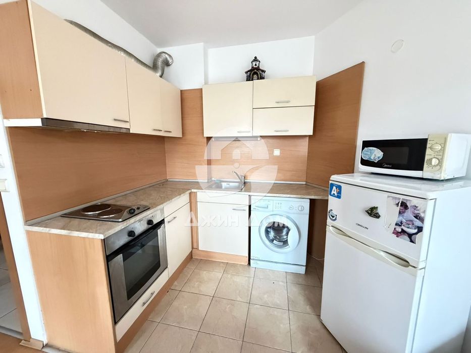 Продава се Двустаен апартамент в к.к. Слънчев бряг - 64 кв.м за 709 €/кв.м - Снимка #2