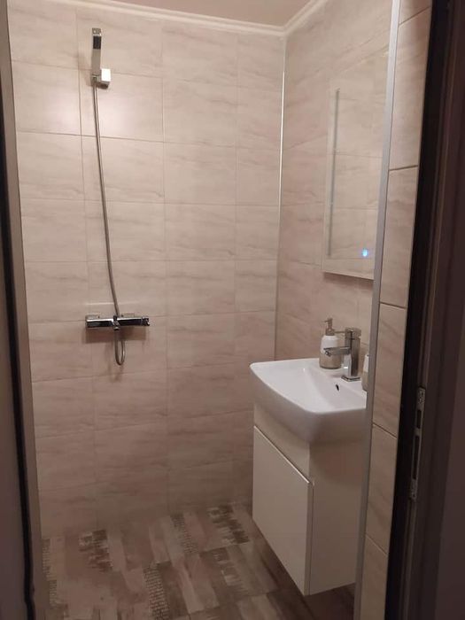 Продава се Едностаен апартамент в Бургас, Център - 40 кв.м за 1977 €/кв.м - Снимка #9