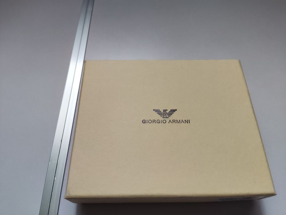 Кожаное  портмоне .