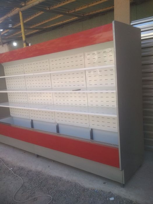 Витрина холодилник