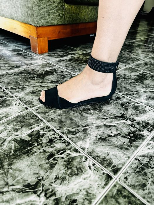 Сандали от естествен велур