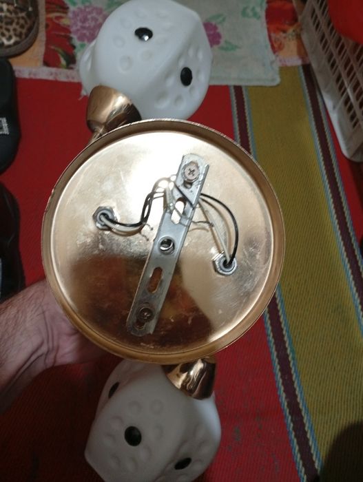 Люстра современная два плафона