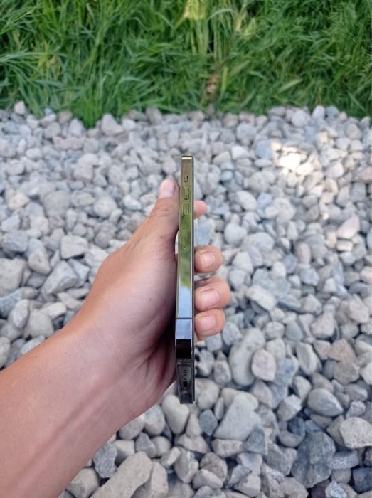 13 про 256 г емкост 82%