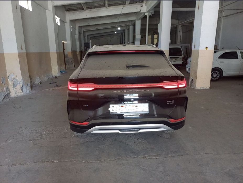 BYD Song plus chempion DM-I 2024